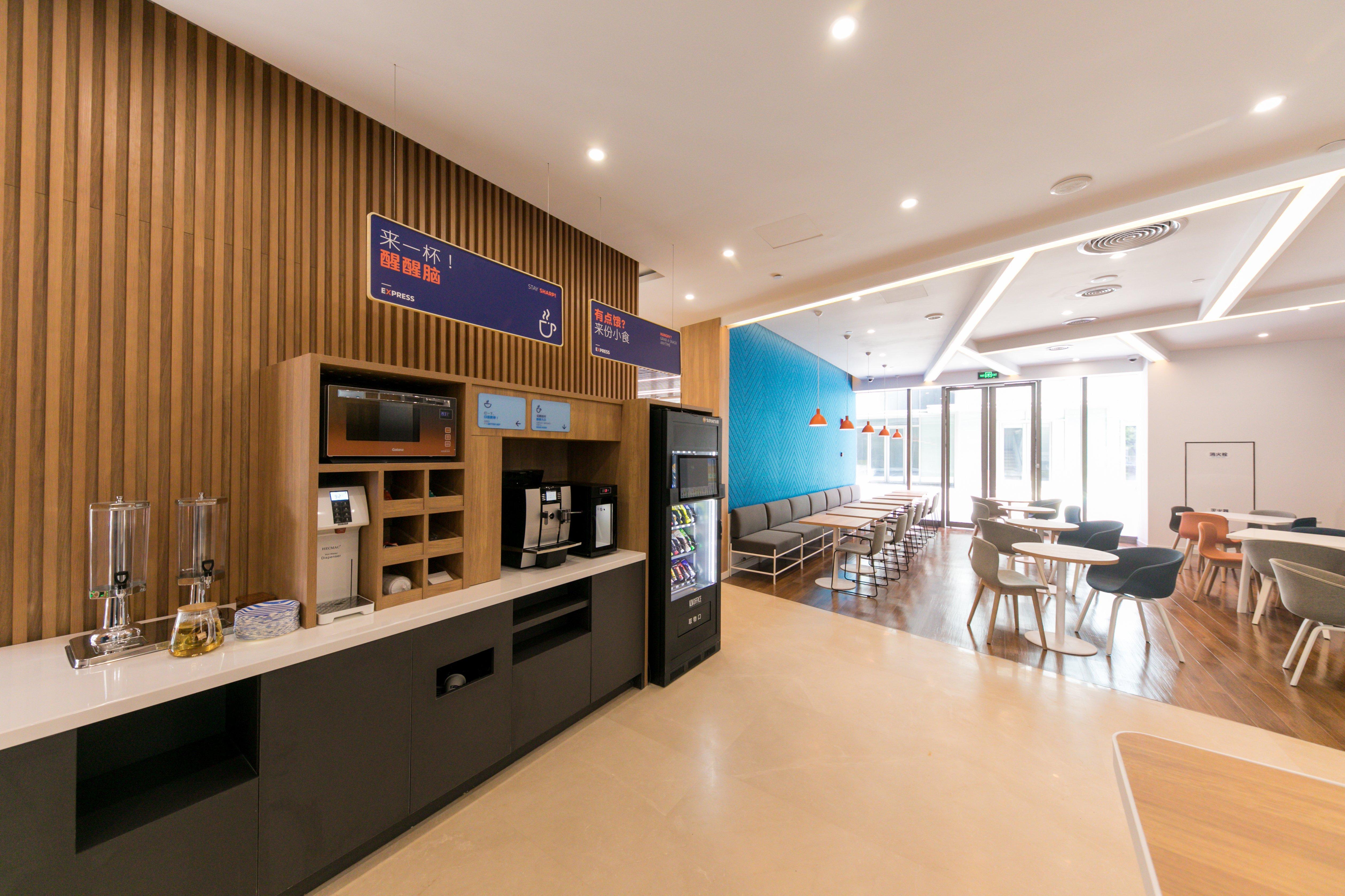 Holiday Inn Express Shanghai Tangzhen By Ihg - 20 Mins To Disney Land Luaran gambar